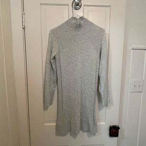 Lululemon sweater dress size 6